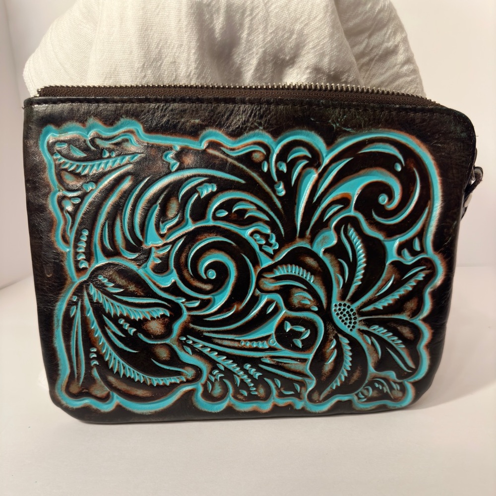 Patricia Nash leather purse